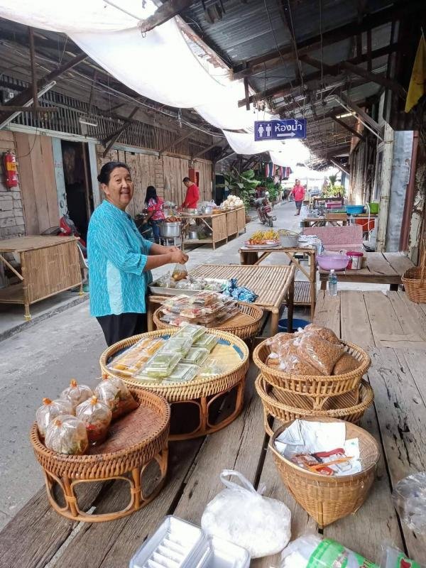 ย่านตลาดเก่าคลอง 16